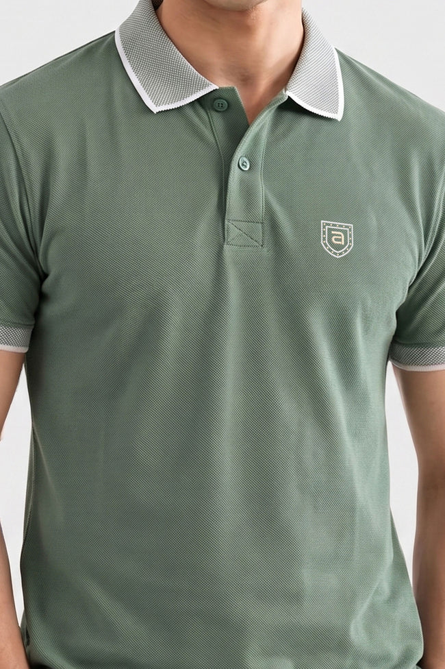 Alpine Men’s Hunter Green Cotton Polo Shirt – Contrast Collar Edition Main Image